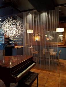 Glass Curtain