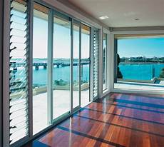 Jalousie Curtain